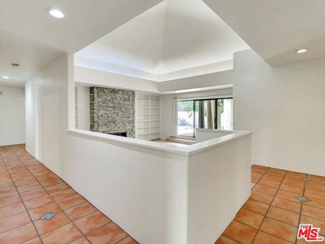 MLS #25604519 image #7