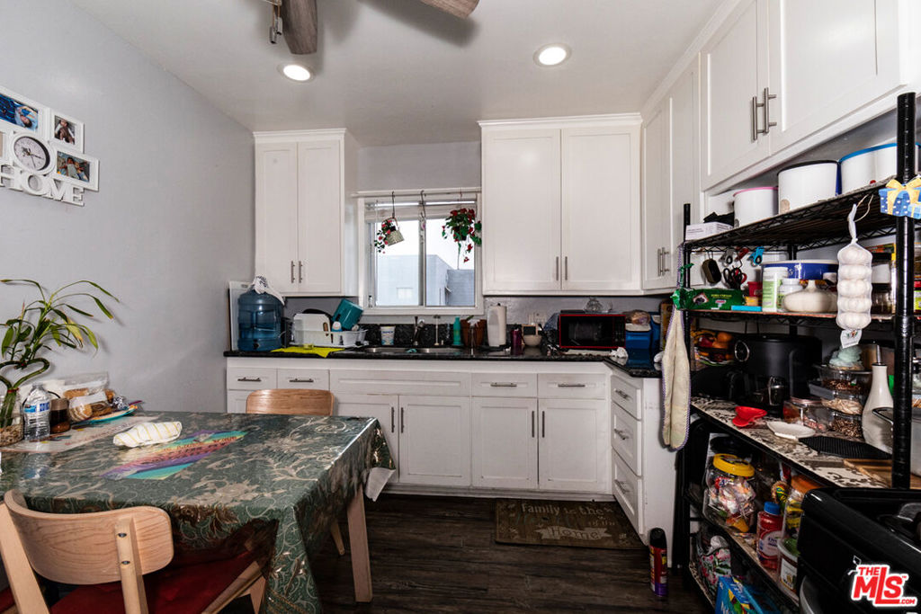 MLS #25548965 img 11