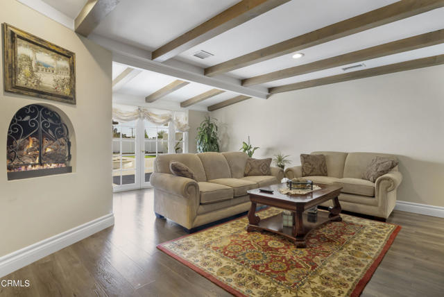 Detail Gallery Image 20 of 60 For 1840 Fern Ln, Glendale,  CA 91208 - 3 Beds | 3/1 Baths