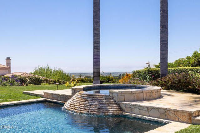 20 Via Terrasol, Camarillo CA: https://media.crmls.org/mediaz/470d2730-09b6-4c3f-92f1-14f23a9039e8.jpg