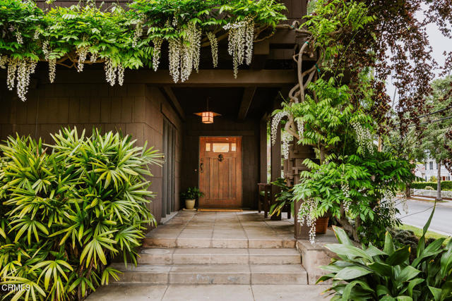 1524 Milan Avenue, South Pasadena CA: https://media.crmls.org/mediaz/470d3682-ef84-40d9-b985-370f623671b4.jpg