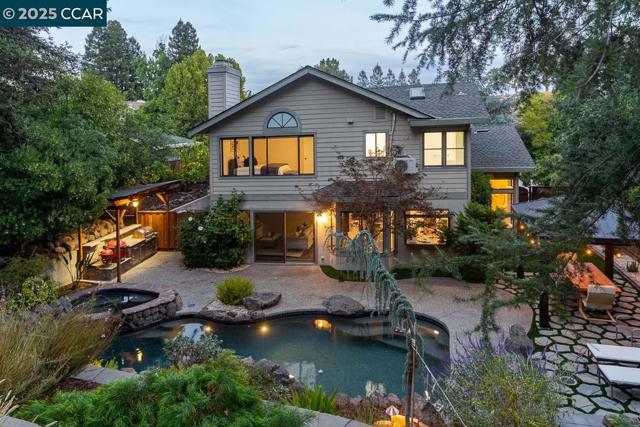 311 Valley High Dr, Pleasant Hill CA: https://media.crmls.org/mediaz/470d9d96-60a5-45a1-be1e-0d0e44fc197e.jpg