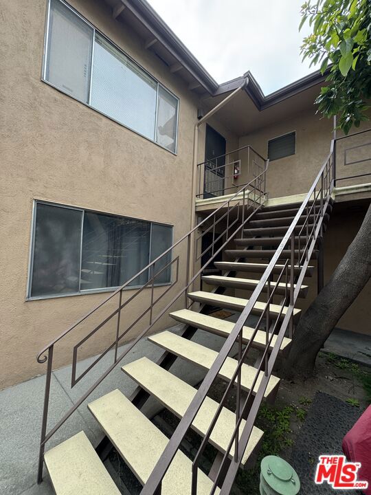 610 N Garfield Avenue, Alhambra CA: https://media.crmls.org/mediaz/470dd5a8-f987-4a47-a0d2-d0c0b8a52653.jpg