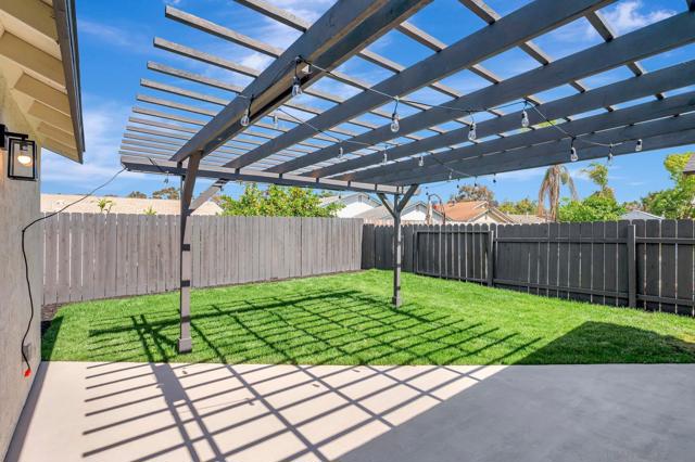 11187 Tyrolean Way, San Diego CA: https://media.crmls.org/mediaz/470ddecd-6154-454d-958b-014e2d42d922.jpg