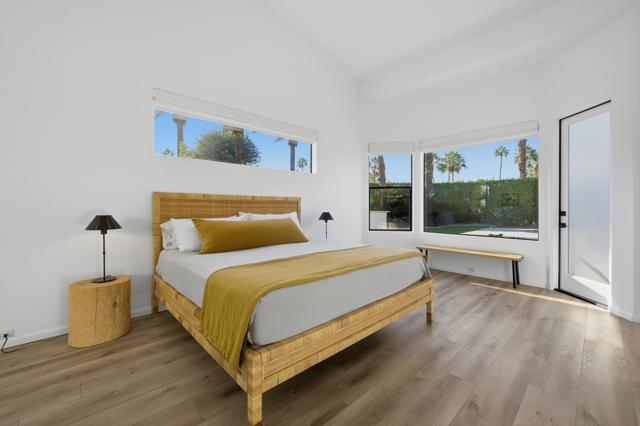 50245 Mountain Shadows Road, La Quinta CA: https://media.crmls.org/mediaz/470e42d0-a9ef-473c-895b-af569583a34e.jpg