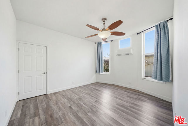 1147 S Westlake Avenue, Los Angeles CA: https://media.crmls.org/mediaz/470e8635-c96a-42ac-9a3f-f818d4b4a899.jpg