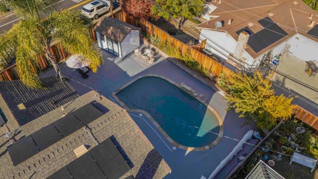 1702 Mount Rushmore Drive, San Jose CA: https://media.crmls.org/mediaz/470fc0a3-35bf-49cd-adc0-076be8bac733.jpg