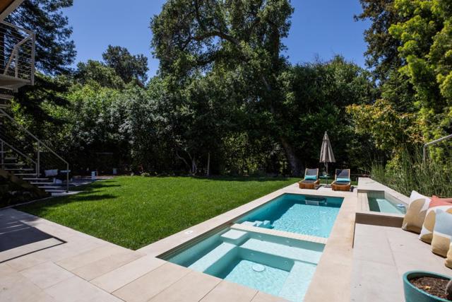 454 Cypress Drive, Los Altos CA: https://media.crmls.org/mediaz/47109647-4134-4b15-95ab-a8faa28343f7.jpg