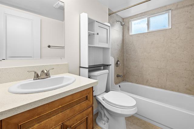 Image 19 of 22 For 3020 Meadow Grove Drive