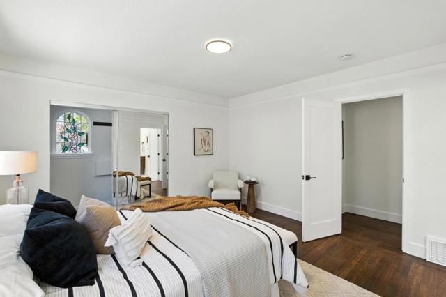 1165 Clinton Street, Redwood City CA: https://media.crmls.org/mediaz/4711e756-f368-42a6-87ab-921bb09347a3.jpg