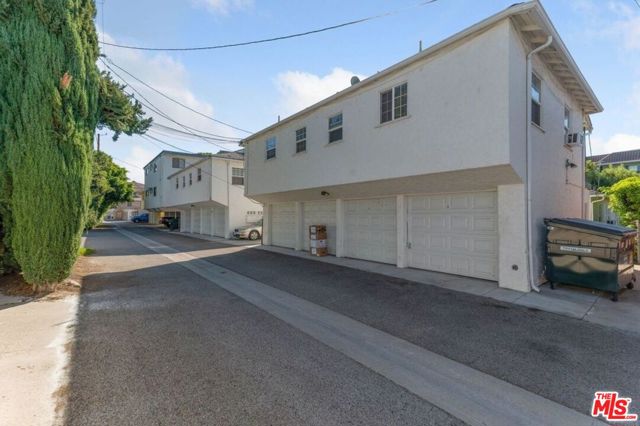 4135 Warner Boulevard photo 7