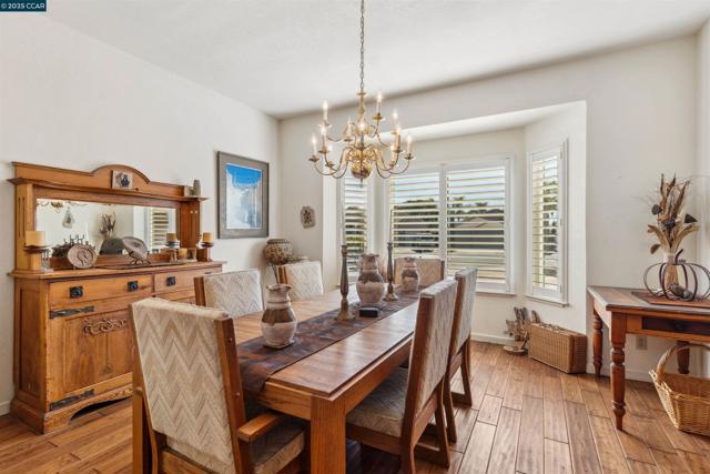 5541 Lanai Court, Discovery Bay CA: https://media.crmls.org/mediaz/471268eb-b5c8-4b10-959e-ccbf2d8626b7.jpg