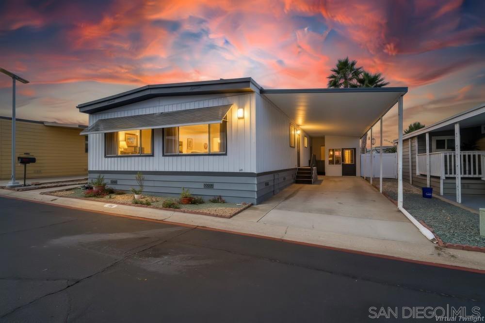 8301 Mission Gorge Rd #194