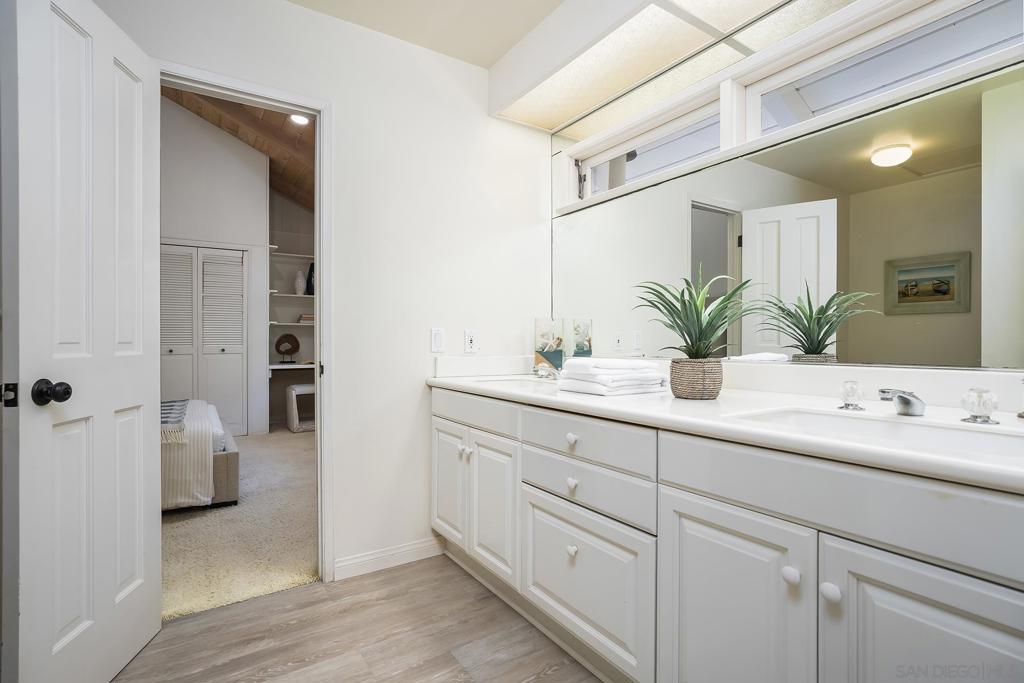 MLS #260015121SD image #24