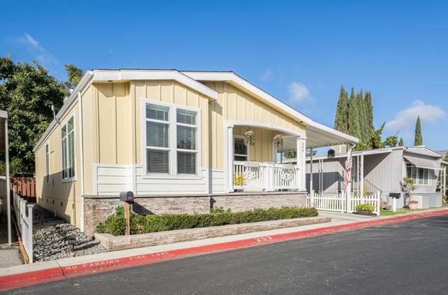 510 Saddlebrook Drive, San Jose CA: https://media.crmls.org/mediaz/4714388d-9ef4-4565-8012-cf0666dae135.jpg