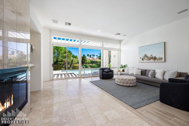 Image 13 of 42 For 75070 Muirfield Court