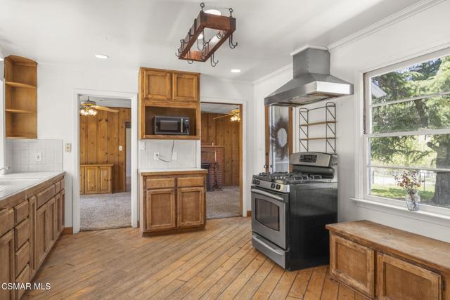 2837 Clear Canyon Road, Lebec CA: https://media.crmls.org/mediaz/471504c4-b402-45cd-a089-8dd95c518de0.jpg