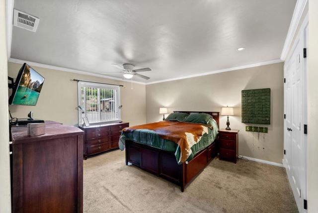 27751 Highway 79, Santa Ysabel CA: https://media.crmls.org/mediaz/47169585-5053-4491-9e1f-4b3ad37bfe21.jpg
