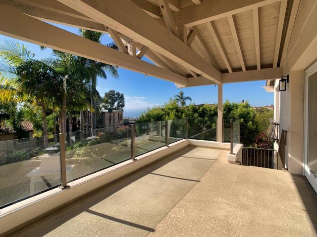 Detail Gallery Image 5 of 68 For 1353 Caminito Arriata, La Jolla,  CA 92037 - 4 Beds | 3/1 Baths