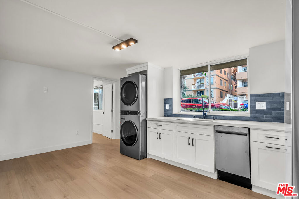 1200 S Shenandoah Street #100