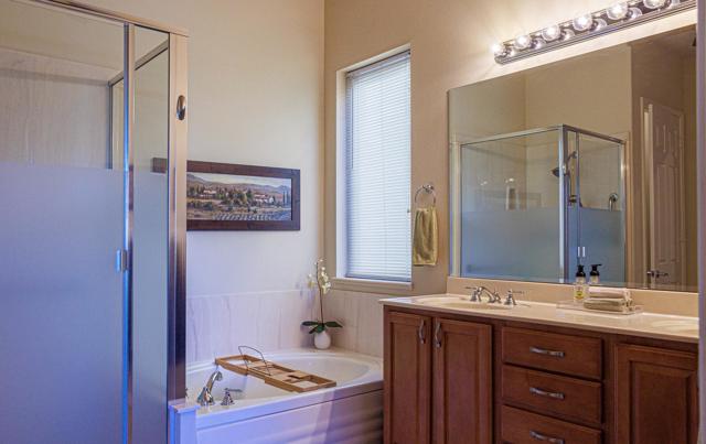 80328 Camino Santa Elise, Indio CA: https://media.crmls.org/mediaz/471a4936-654e-4cc1-a74a-2ffd8aecc602.jpg