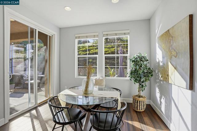 Image 11 of 43 For 5244 Montecito Dr