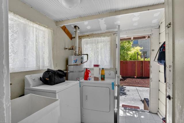 422 N 5th Street, San Jose CA: https://media.crmls.org/mediaz/471c3796-4069-4438-b7d9-94aef8dfadcd.jpg