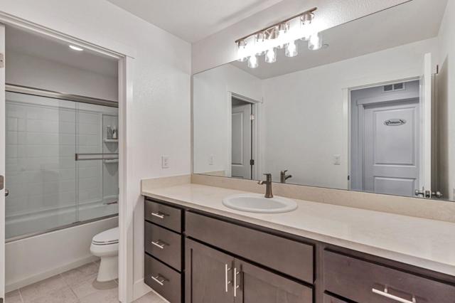 1180 Cherry Peak Way, Hollister CA: https://media.crmls.org/mediaz/471c4ef8-e9cb-4259-8782-bedf2e5d64ce.jpg