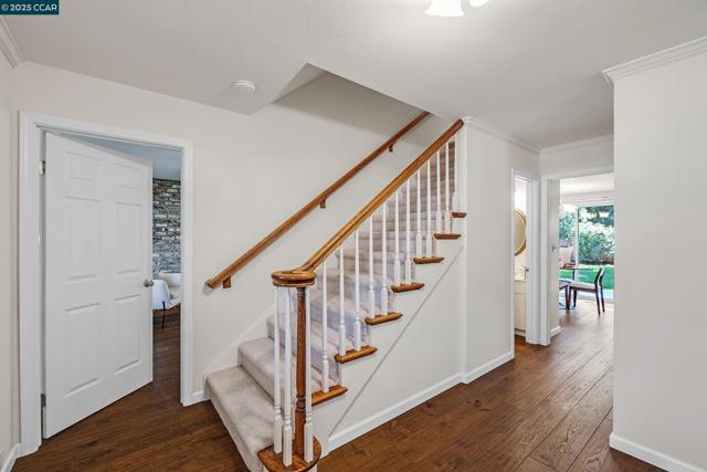 222 Scotts Mill Ct, Danville CA: https://media.crmls.org/mediaz/471e366c-954b-4988-81fa-252bd16a2270.jpg