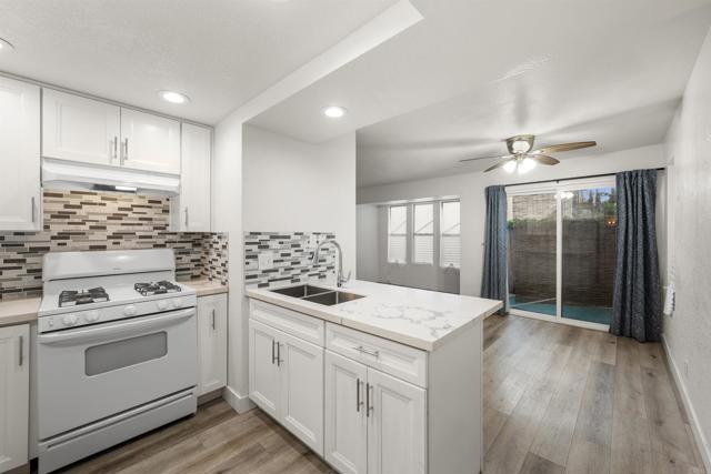 Detail Gallery Image 2 of 18 For 1802 via Las Palmas Unit 37, National City,  CA 91950 - 2 Beds | 2 Baths