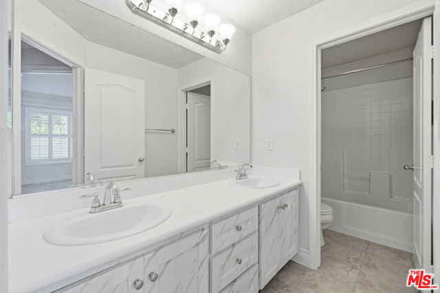 732 Tennis Club Lane photo 39