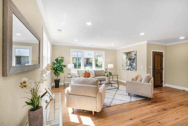 2659 Garfield Street, San Mateo CA: https://media.crmls.org/mediaz/4720c4bd-13e4-4b6a-bea3-c8cd66a64076.jpg