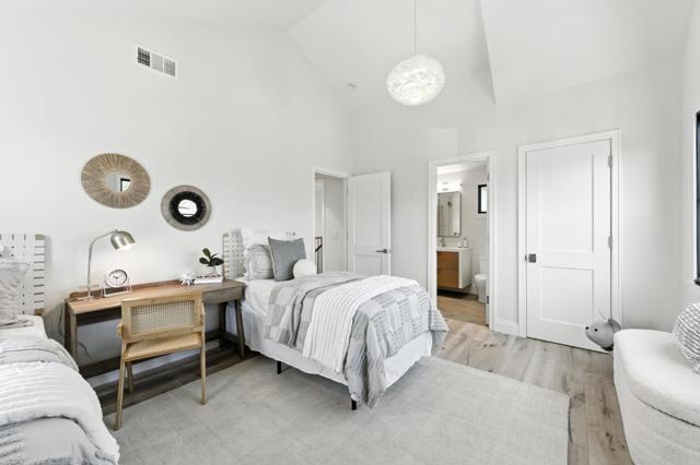 757 Homer Avenue, Palo Alto CA: https://media.crmls.org/mediaz/47223bde-a9f5-4bb4-be70-a845ca7f0ec9.jpg