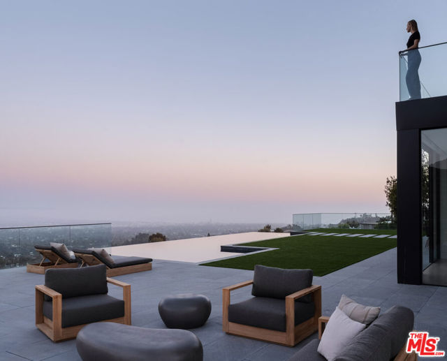 Drew Fenton | 1504 N Kenter Avenue Los Angeles CA | MLS: 7257252