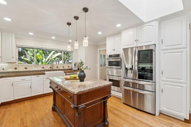 Image 12 of 72 For 210 Vista Del Monte