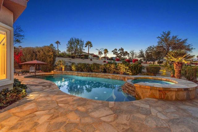 81196 Victoria Lane, La Quinta CA: https://media.crmls.org/mediaz/4724ab5a-4684-4f53-9214-8a88428806c8.jpg
