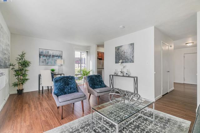 38627 Cherry Ln, Fremont CA: https://media.crmls.org/mediaz/47264f0d-b66f-4cd0-bd8a-5808b4b16d99.jpg