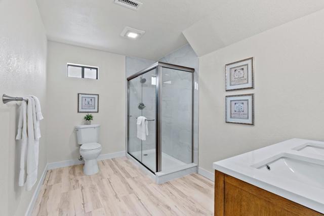 1105 Valota Road, Redwood City CA: https://media.crmls.org/mediaz/47267c3a-d37a-44ce-bf14-268ea65a4666.jpg