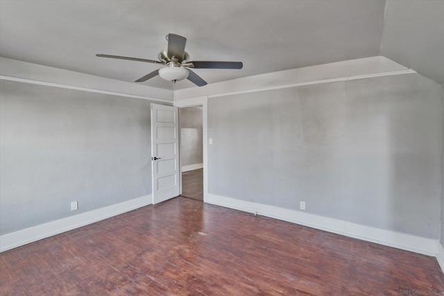 1035 Edgemont Place, San Diego CA: https://media.crmls.org/mediaz/47271d45-fb19-4975-807c-d47ee94abdaa.jpg