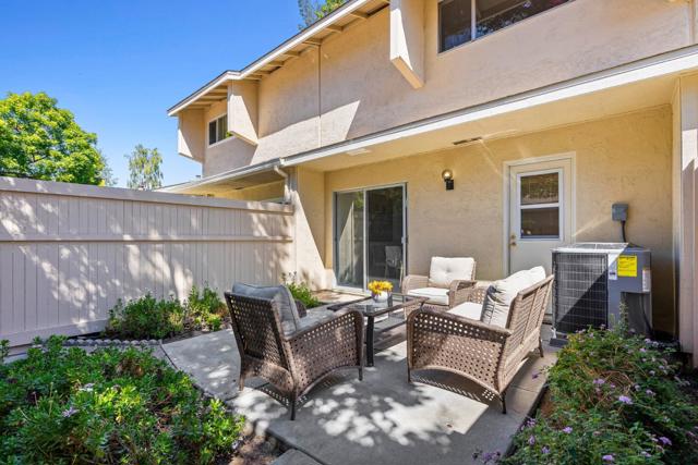 1273 Picasso Drive, Sunnyvale CA: https://media.crmls.org/mediaz/4727f765-ebf2-4731-bc81-de106b27b176.jpg