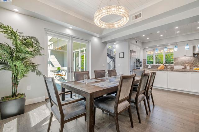 375 Hillview Dr, Fremont CA: https://media.crmls.org/mediaz/4729331a-d02d-4252-bf1b-2665dd63443b.jpg