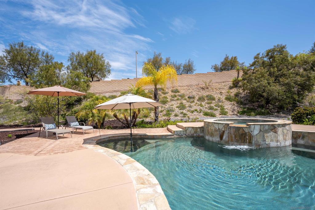 15595 Pinehurst Place - photo 20