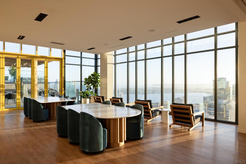 MLS #250032460SD image #36