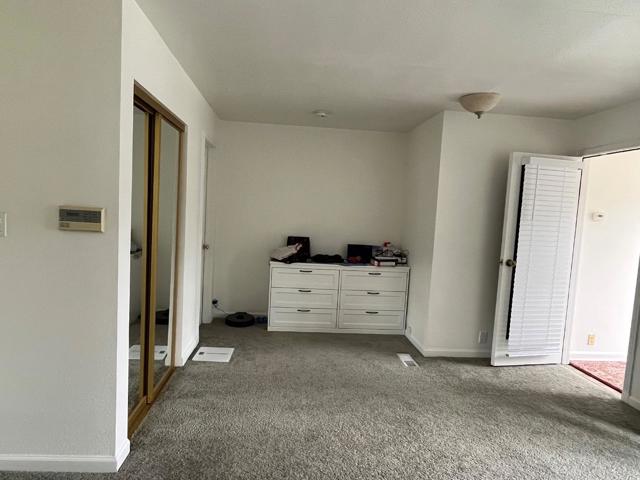 684 Roble Avenue, Menlo Park CA: https://media.crmls.org/mediaz/472c0c18-0eb2-4d71-abc1-35947b0b5069.jpg