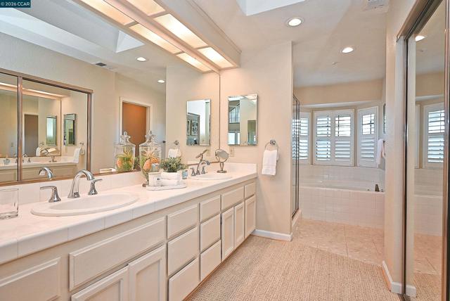 Image 19 of 33 For 137 Haslemere