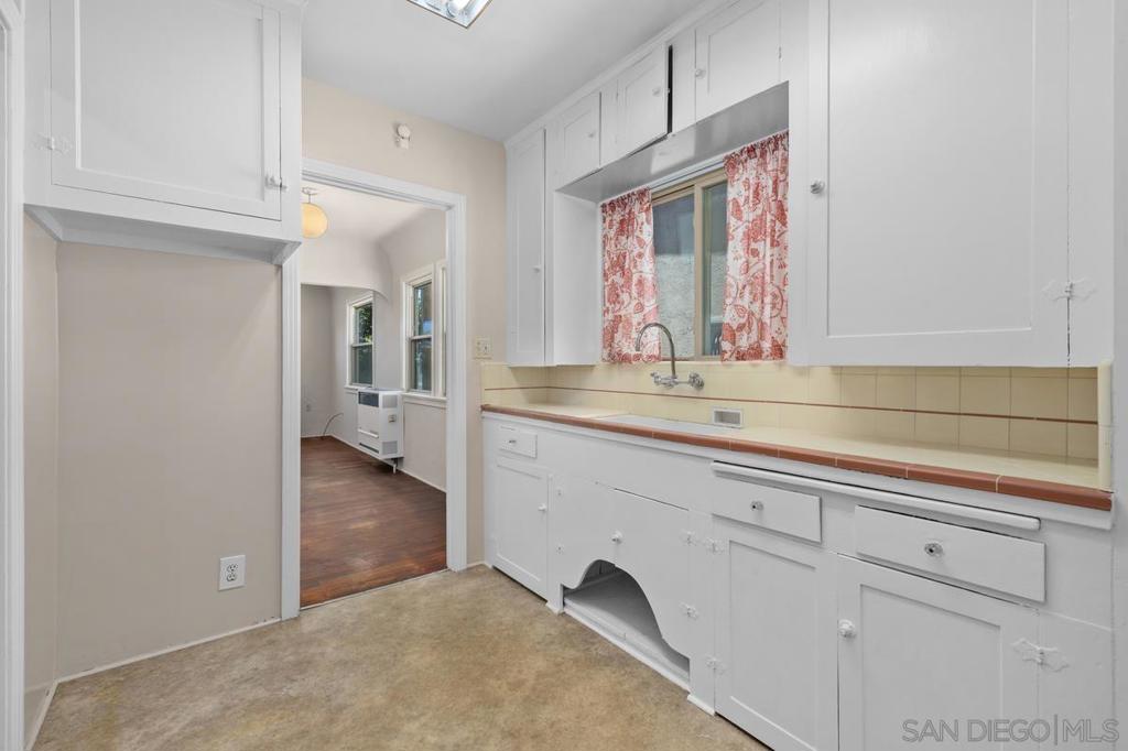 4846 Long Branch Ave - photo 16