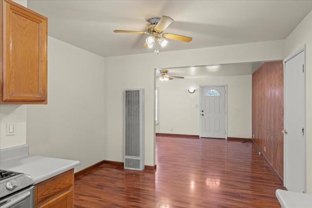 3552 E Hills Drive, San Jose CA: https://media.crmls.org/mediaz/472dd369-89af-417b-a6ac-078bef6f0169.jpg