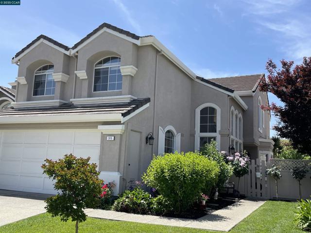 315 Glasgow Circle, Danville CA: https://media.crmls.org/mediaz/472e0c73-7a19-4b7d-89c7-a22c4089d9b9.jpg