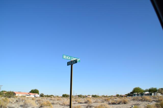 2833 Beachcomber Avenue, Thermal CA: https://media.crmls.org/mediaz/472e3de6-fff5-493d-9aea-11e34dea4b2c.jpg