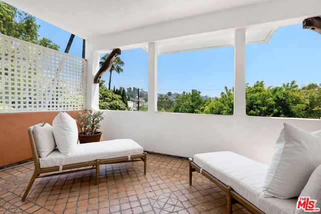 2004 Vine Street, Los Angeles CA: https://media.crmls.org/mediaz/472e4c8d-8313-48f8-aacc-4071599b9c22.jpg